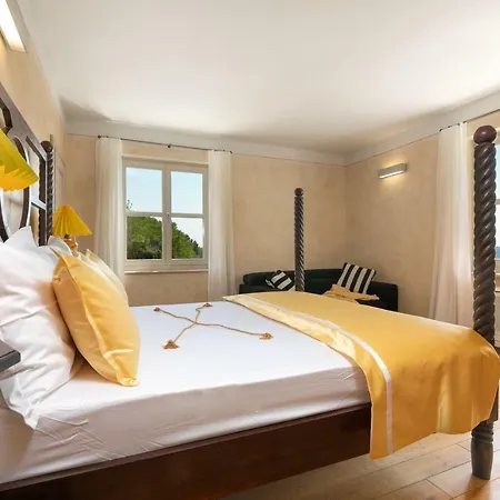 Marvelous Borghetto Villa Oprtalj